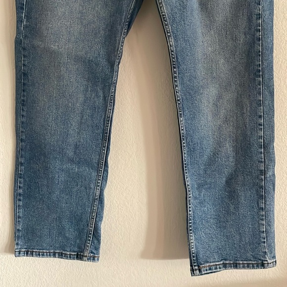 Levi's Men 505 Straight Leg Relaxed Fit Jeans Outdoor Causal High Waist - Picture 5 of 14